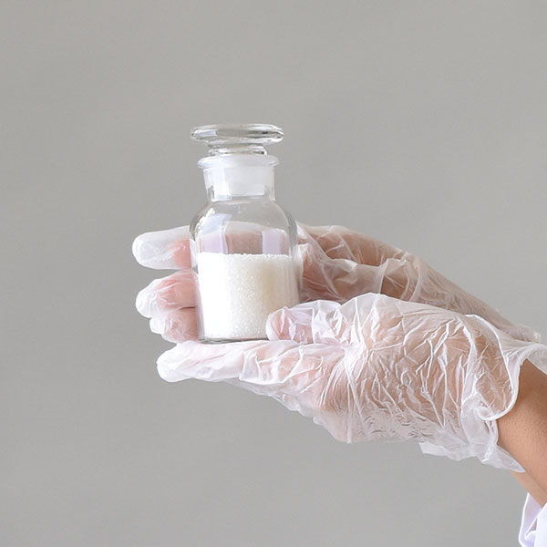 Adamantane CAS 281-23-2 di pêşkeftina warên cihêreng de leza xwe derdixe